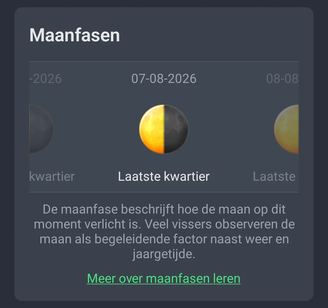 Maanfasen-weergave in de Weertrend-tab van AngelStratege met datum en fasenaam